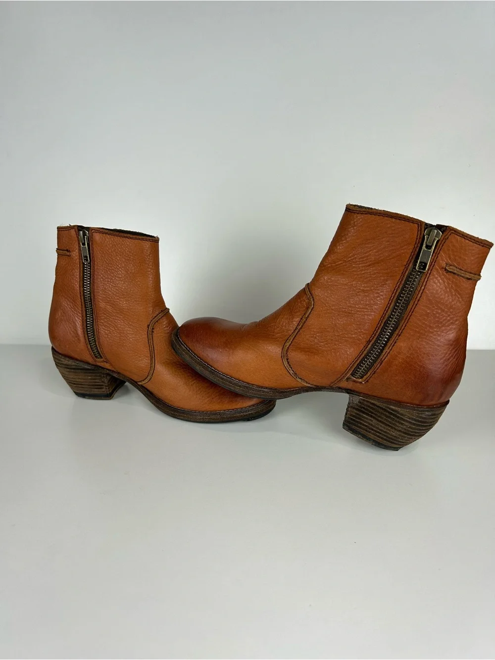 BLACKSTONE LEATHER ANKLE BOOT SIZE  36